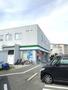 コンビニ　ファミリーマート（コンビニ）まで808m