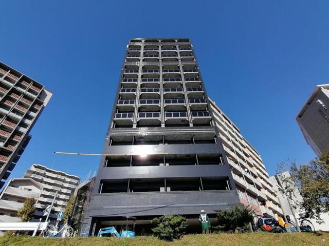 建物外観　【外観写真】南向きで日当たり良好です！