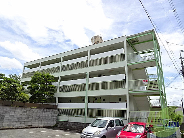 建物外観　豊中市岡町南「ホワイトコーポ」