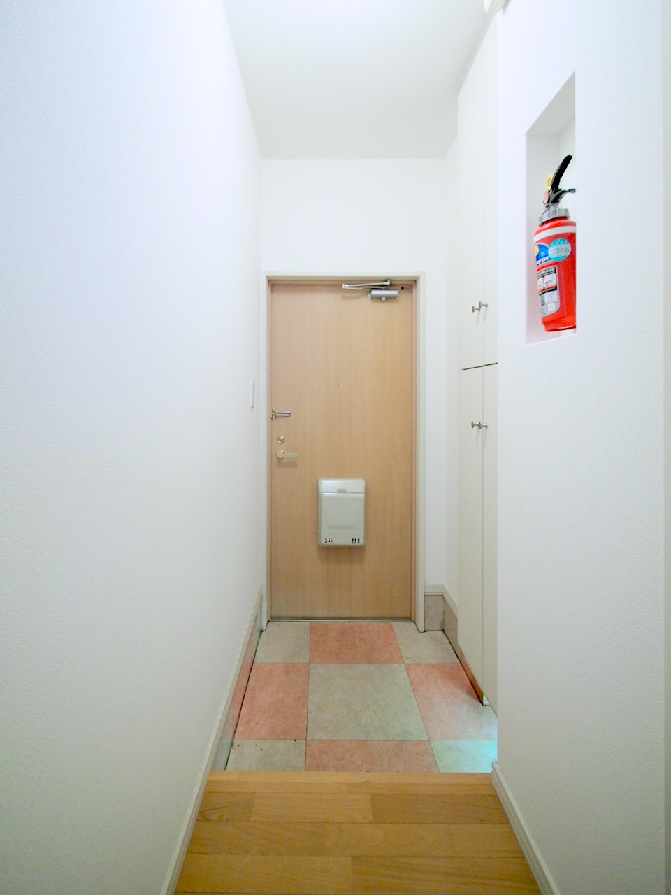 玄関　広々とした玄関です♪