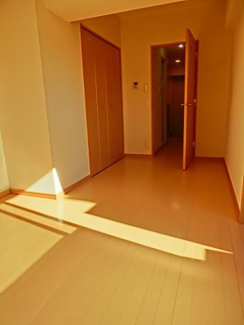 その他部屋・スペース　★２面採光のベットルームです★