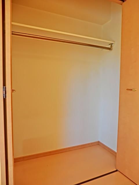 収納　★クローゼット完備★