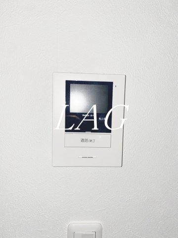 セキュリティ　モニター付きインターフォンです。（同一仕様）