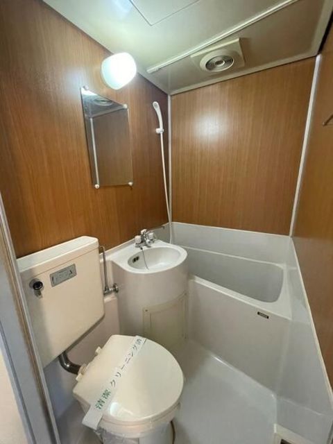 バス・シャワールーム　別部屋参考写真です