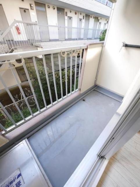 バルコニー　別部屋参考写真です