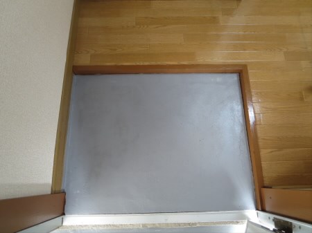 玄関　※別部屋参考写真