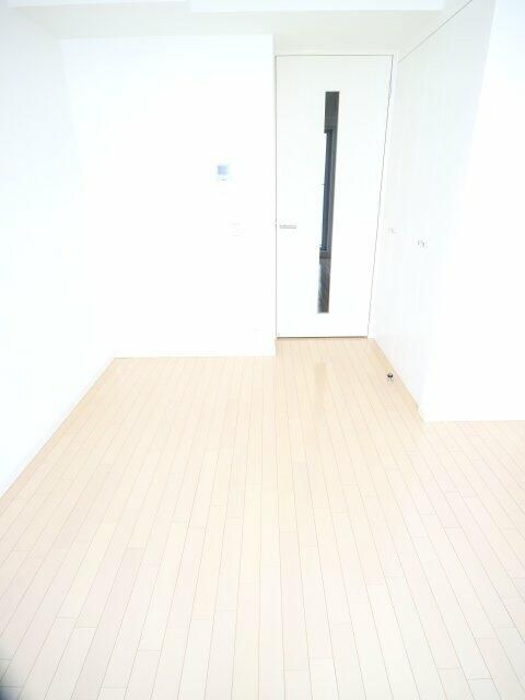 居室・リビング　写真は同タイプ住居です。