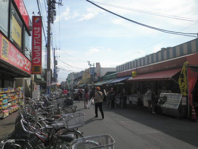 ショッピングセンター　行徳駅前商店街（ショッピングセンター）まで450m