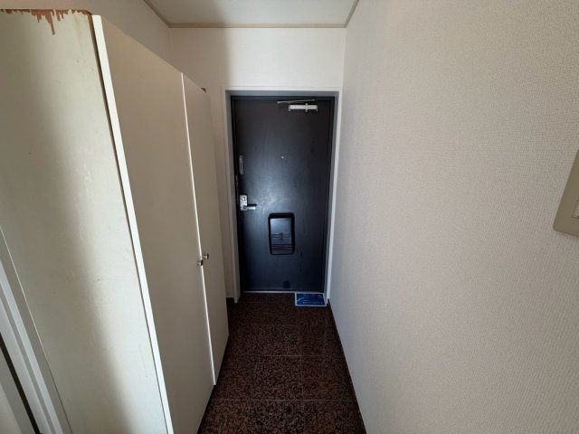 ジーライズ東灘深江の玄関写真