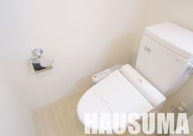 トイレ　温水洗浄便座付です！