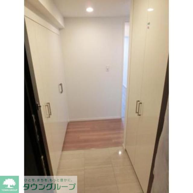 玄関　※写真は同タイプ住戸です。