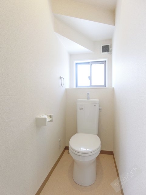 トイレ　同仕様写真です