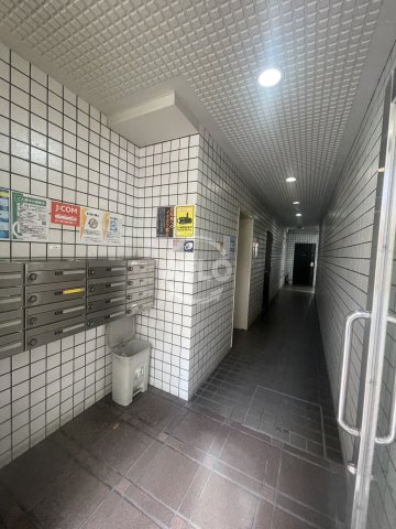 ロビー　ウエンズ緑橋　ロビー