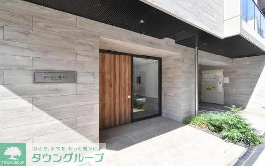エントランス　エントランス
