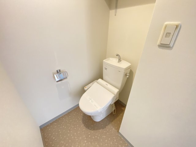 トイレ　清潔感のあるトイレです