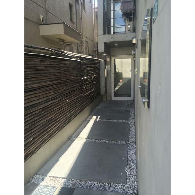 セキュリティ　エントランス