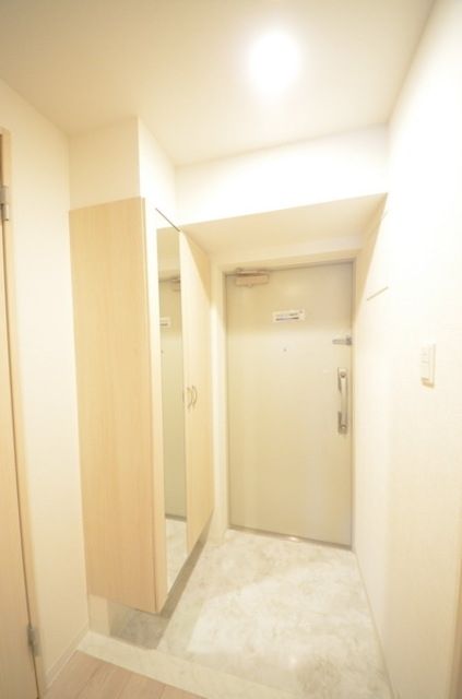 玄関　★お部屋探しは株式会社タウンハウジング東京まで★