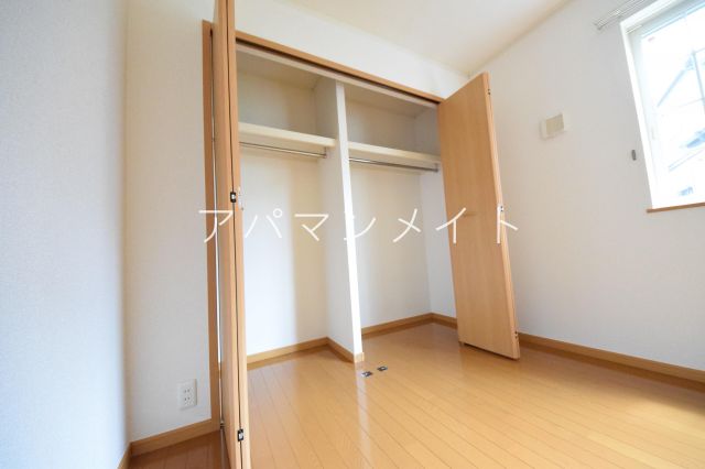収納　衣類を収納するのに便利です