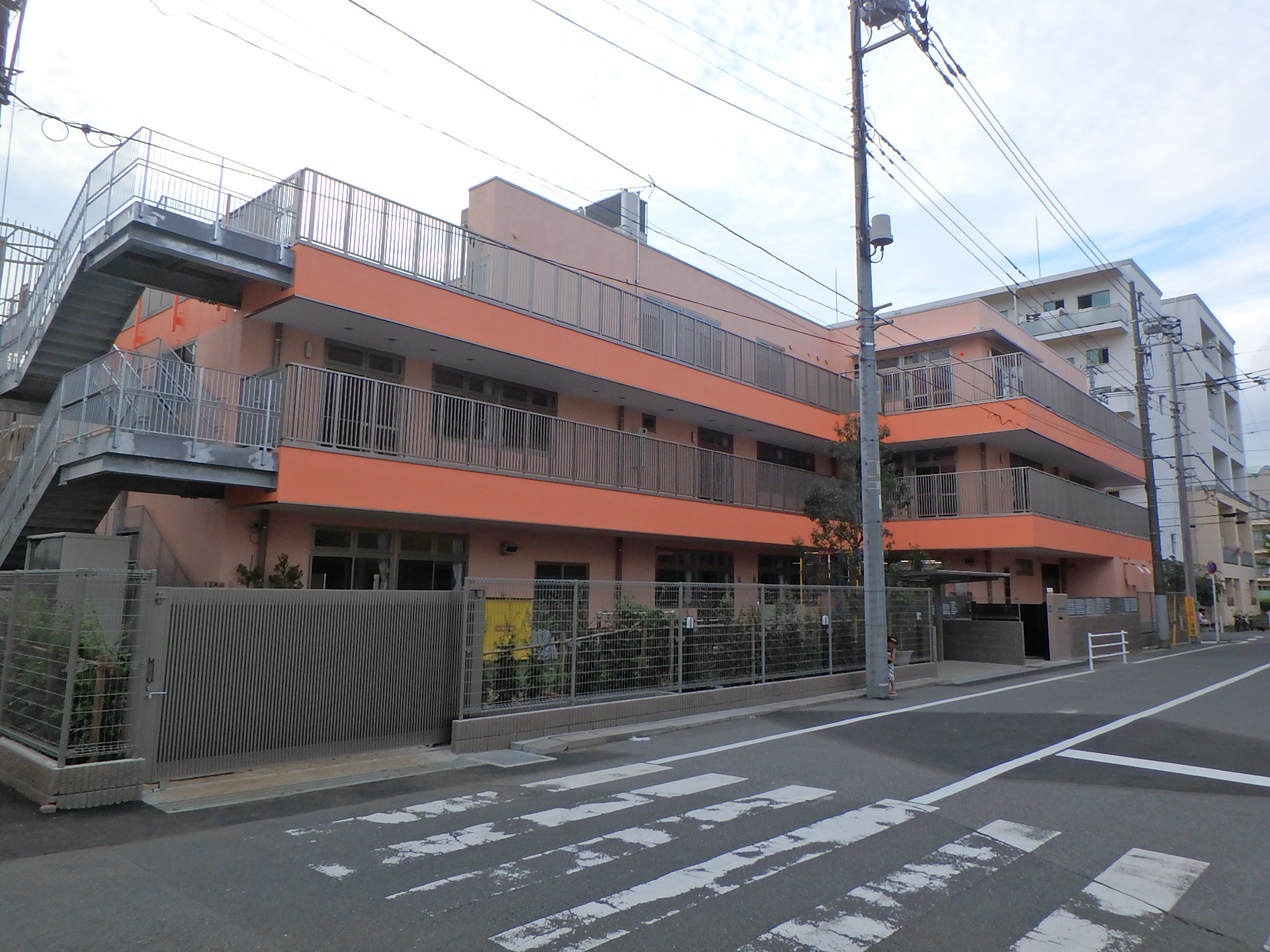 幼稚園・保育園　船橋市立本町保育園（幼稚園・保育園）まで400m