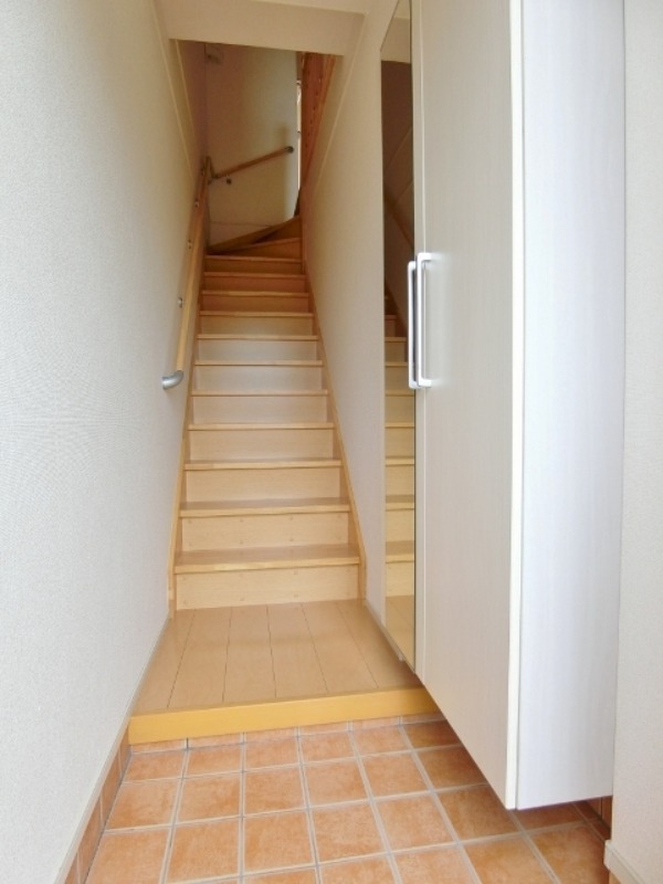 玄関　図面と現状に相違がある場合には現状を優先