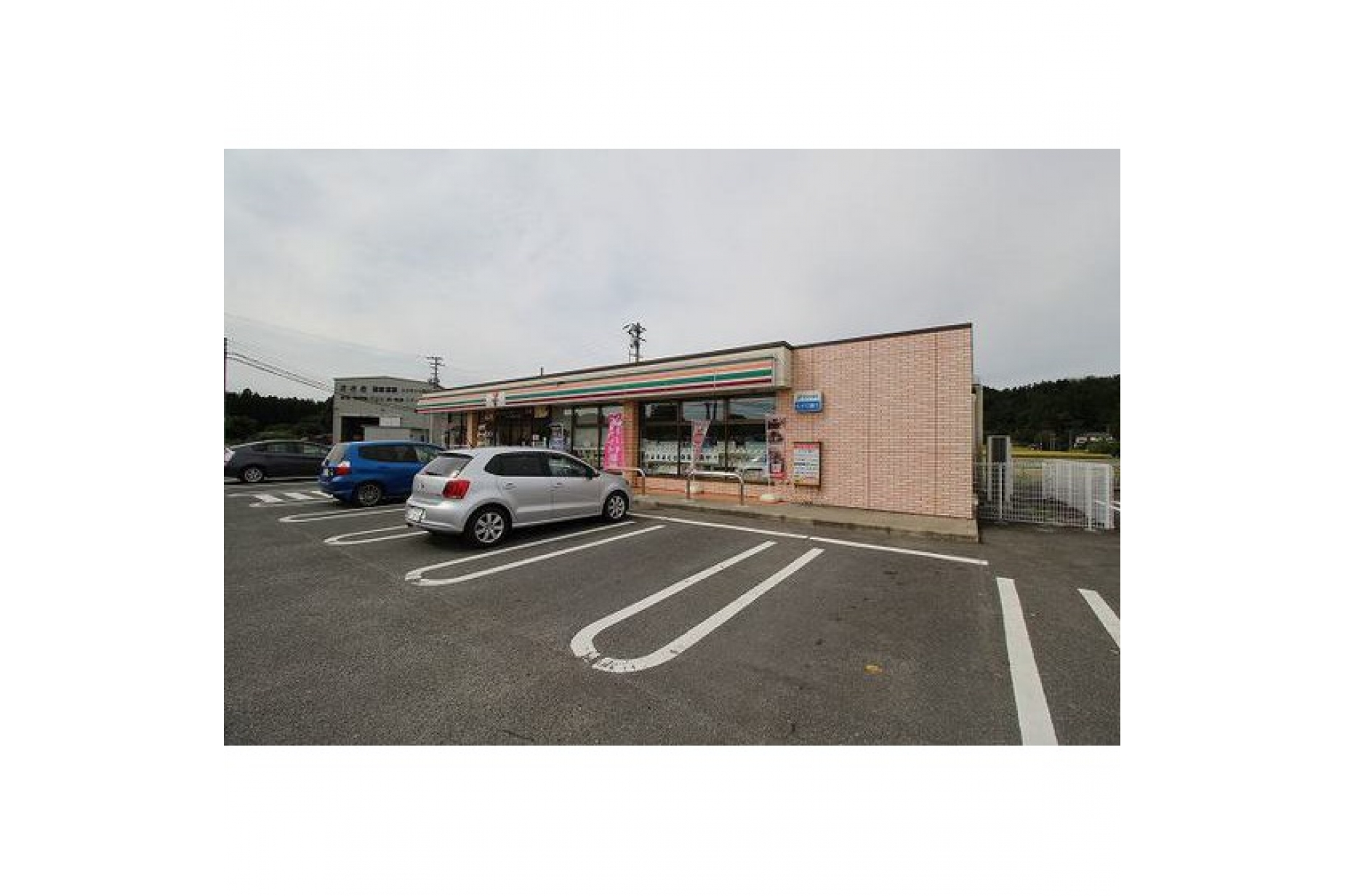 コンビニ　セブンイレブン大和町宮床店（コンビニ）まで537m