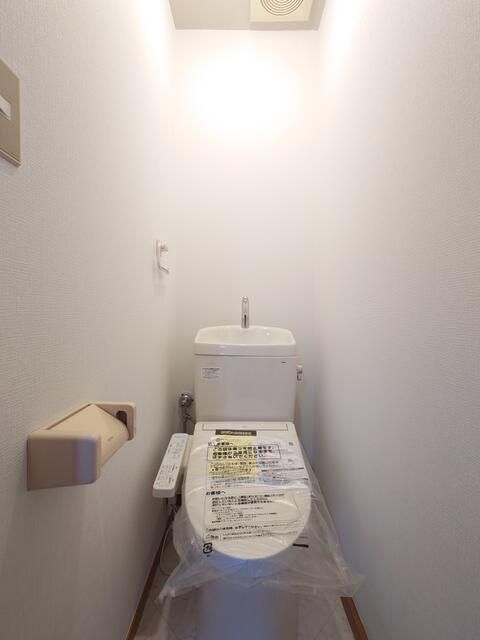 トイレ　※別室参考写真