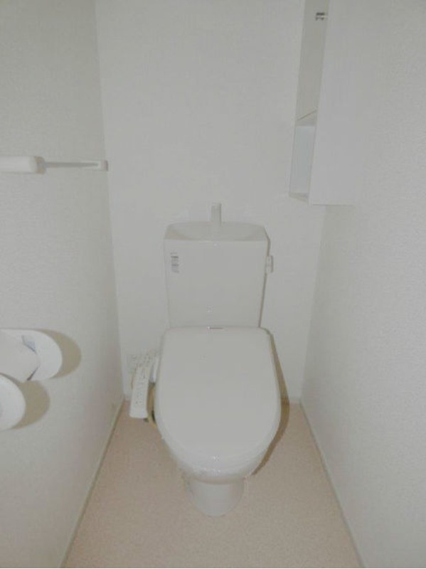 トイレ　図面と現状に相違がある場合には現状を優先