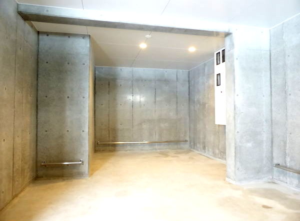 その他共有部分　☆屋内駐輪場☆