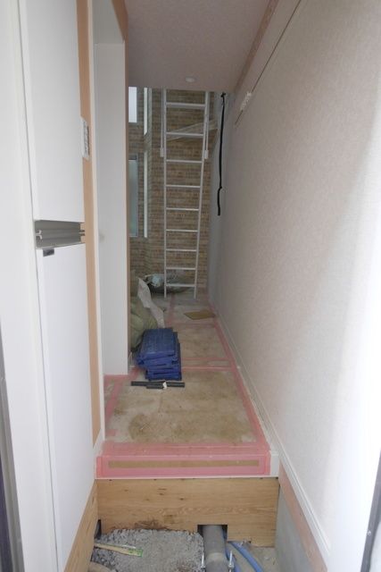 玄関　新築当時のお写真です