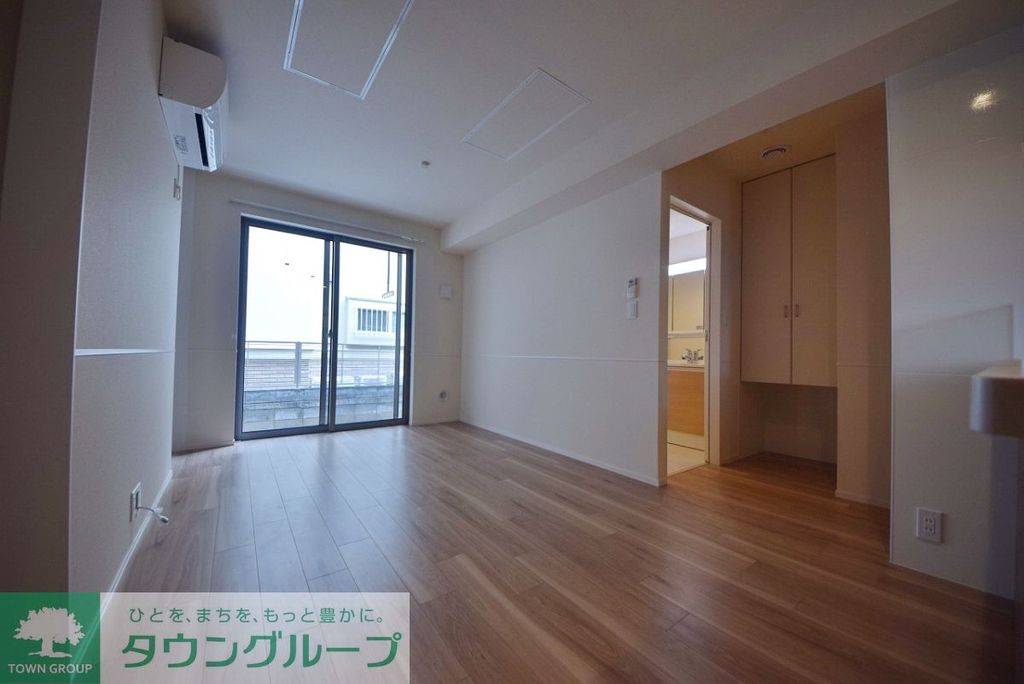居室・リビング　※同建物の別部屋の写真になります。
