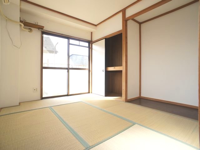 その他部屋・スペース　清潔感のあるきれいな洋間です♪