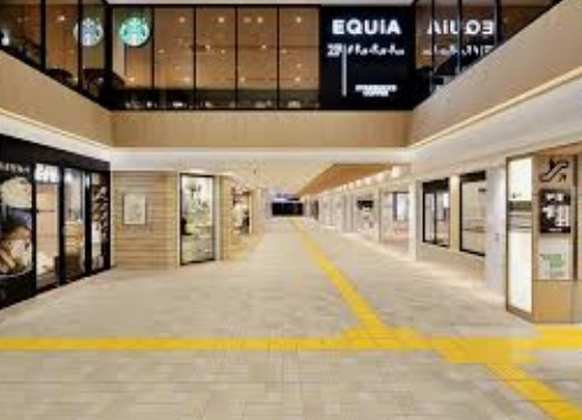 ショッピングセンター　EQUiA曳舟（ショッピングセンター）まで933m