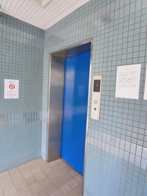 エントランス　♪エレベーター付き♪