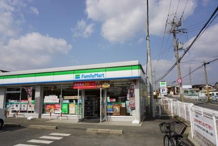 コンビニ　ファミリーマート 天理井戸堂店（コンビニ）まで147m