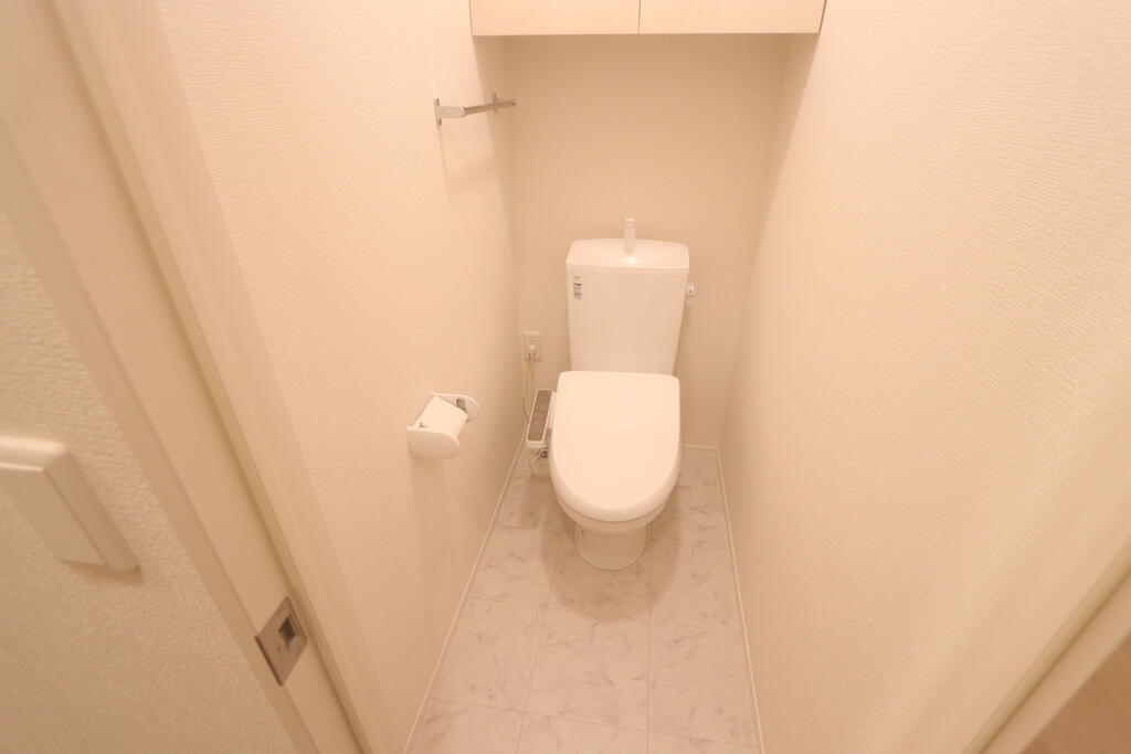 トイレ　※建築中の為、同タイプ完成イメージを使用