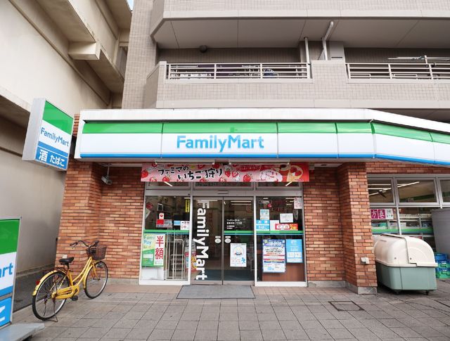 コンビニ　ファミリーマート船橋本町一丁目店（コンビニ）まで436m