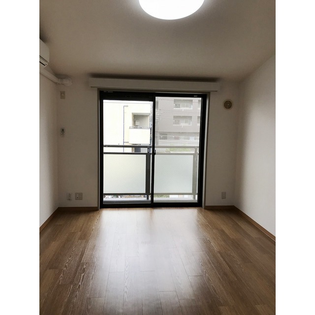 居室・リビング　他のお部屋の参考写真となります。