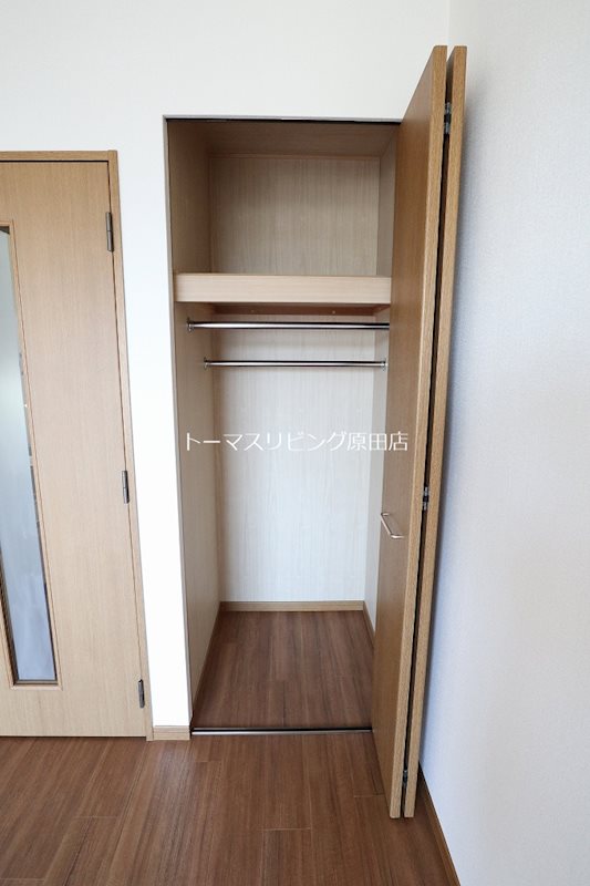 収納　206号室写真