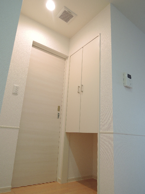 その他部屋・スペース　換気扇付きでペット専用スペースとして使えます♪