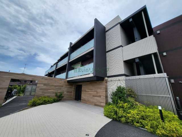 建物外観　ディアレイシャス高井戸II