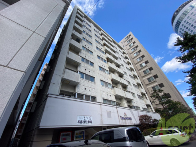 建物外観　札幌市中央区南２条西「リナ・パートナーズ南２条」
