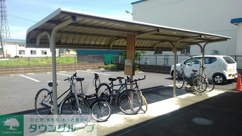 その他共有部分　屋根付き駐輪場