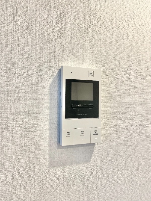 セキュリティ　モニター付きインターホンです♪