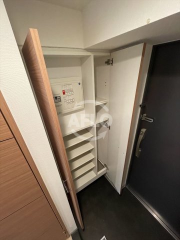 収納　アーバネックス大阪城WEST　シューズボックス