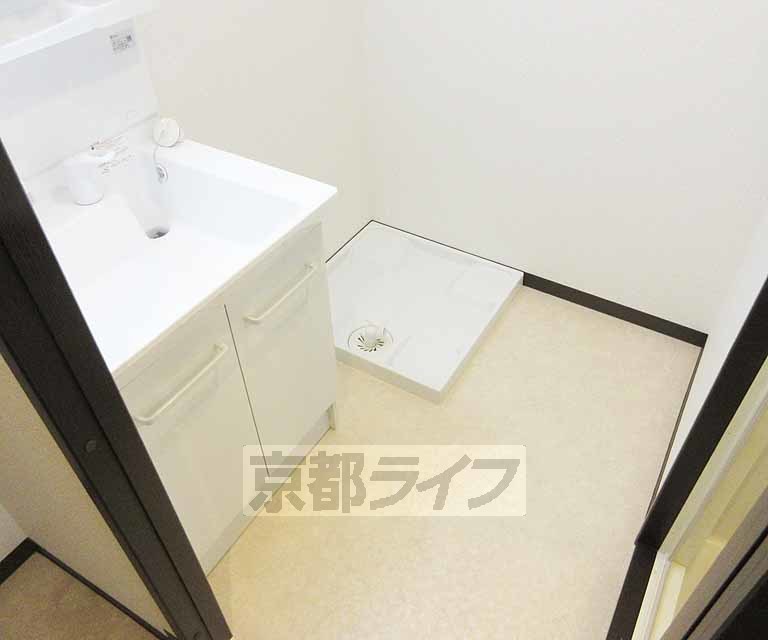 洗面設備　広めの脱衣所です