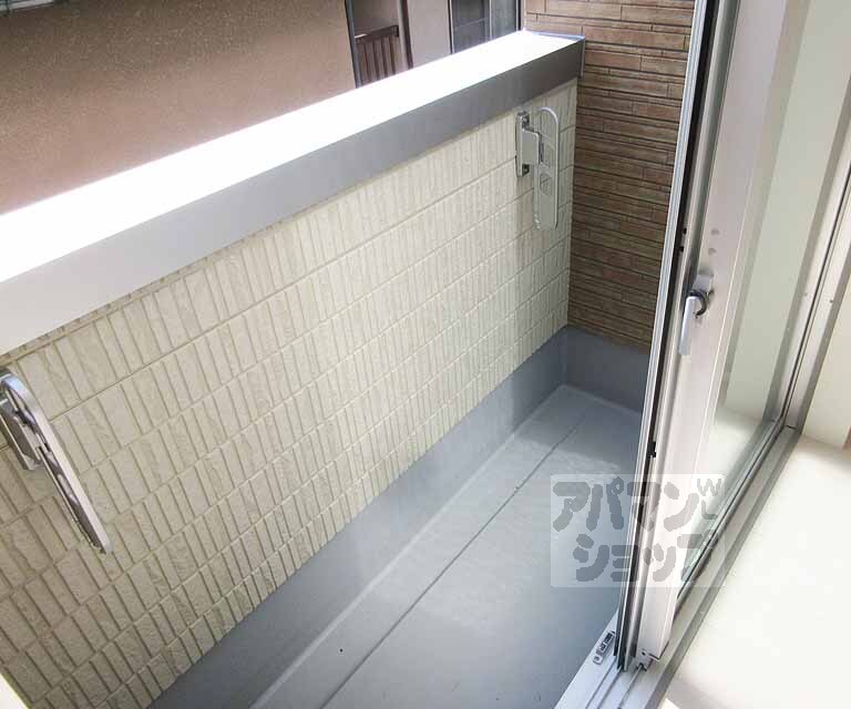 バルコニー　洗濯物も干せる！