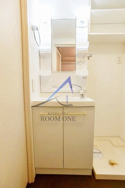 洗面設備　洗面台です。