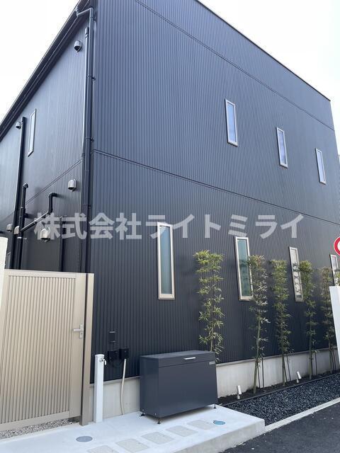 エントランス　?