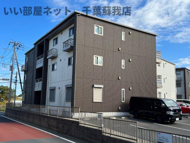 建物外観　不動産屋のイメージを変えたい！『いい部屋ネット千葉蘇我店』へ