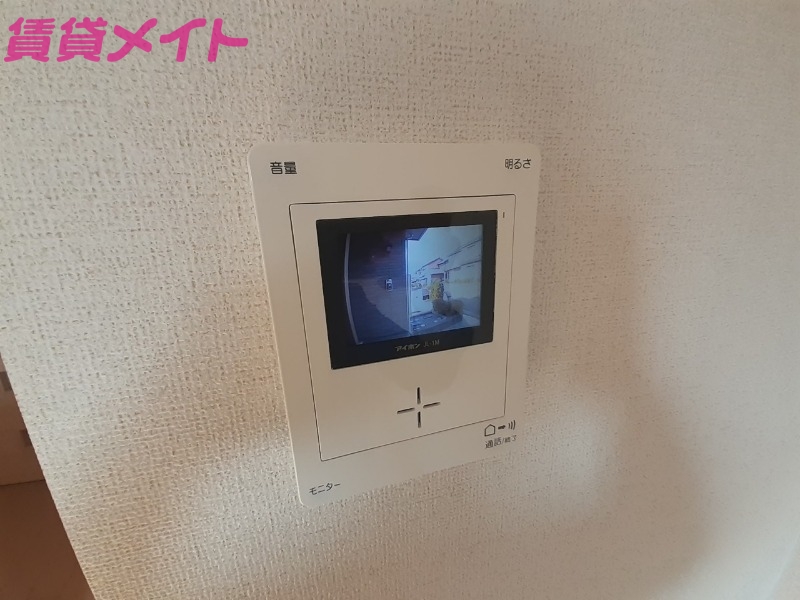 セキュリティ　同型参考写真です